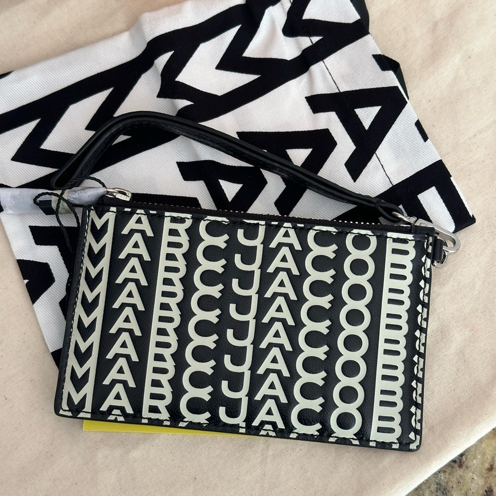 New Marc Jacob The Monogram Leather Top Zip Wristlet